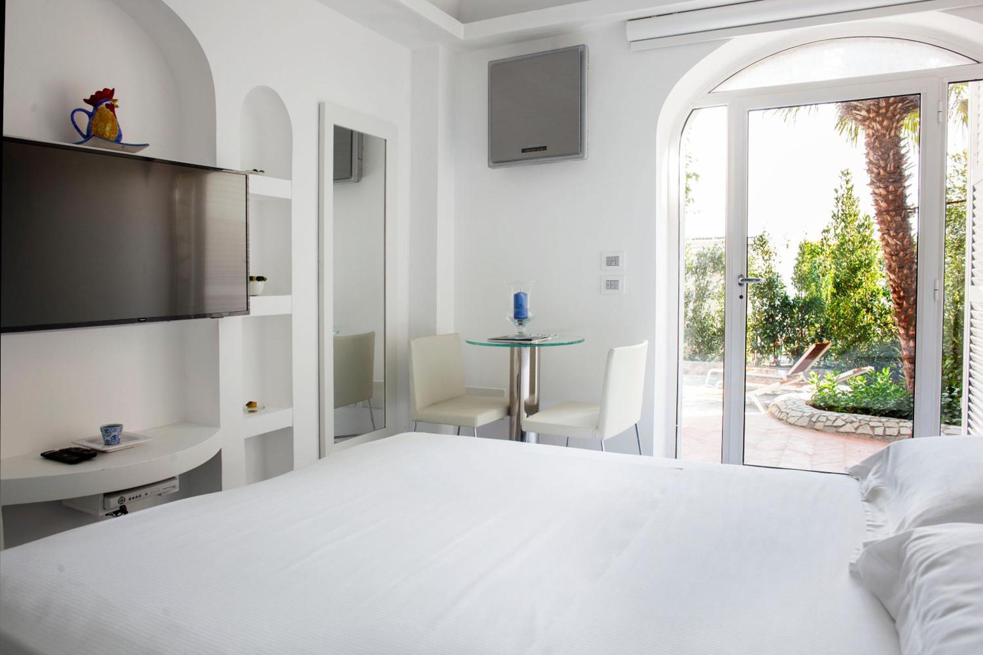 Lhp Suite Executive Design Cottage Capri Apartment